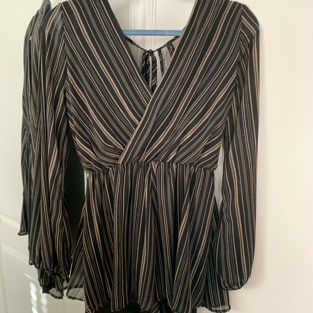 romper - Picture 2 of 4